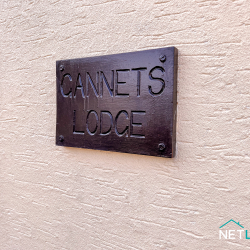 Gannet Lodge Sleeps 8 Llandstadwell Pembrokeshire netletuk holiday home dog friendly -07